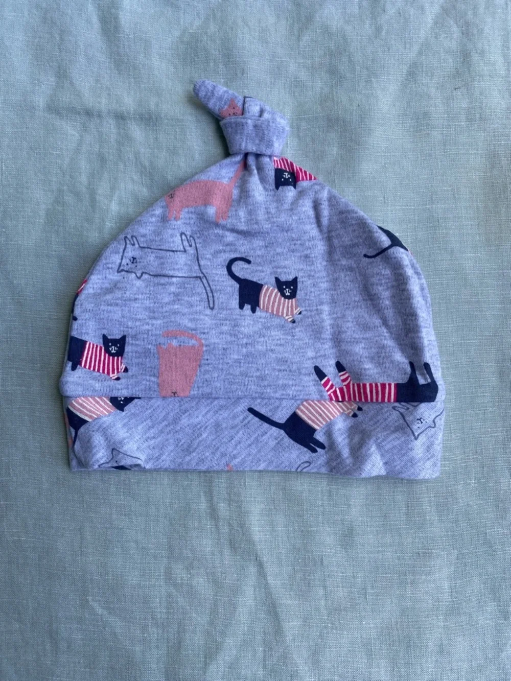 NWT Joules reversible grey pink cats baby hat beanie